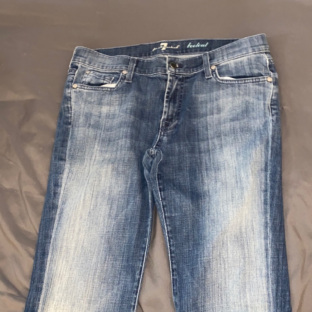 Woman’s bootcut jeans